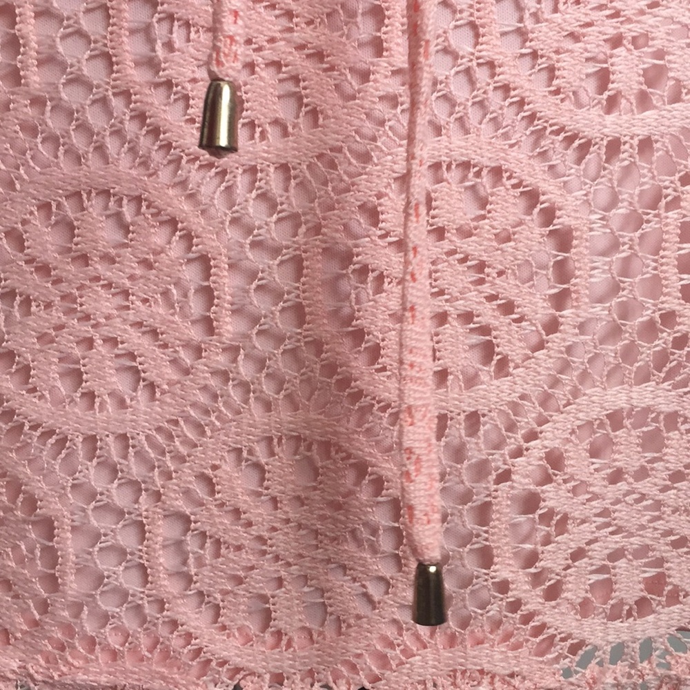 SLEEVELESS PEACH LACE DRESS - Picture 5 of 7